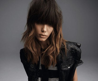  Sebastian &ndash;30 %